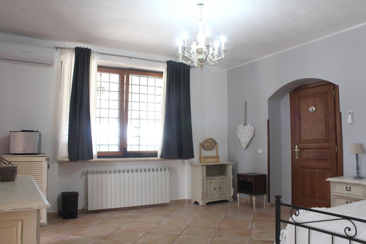 Il Granaio Del Pavone Villa Nepi Eksteriør billede